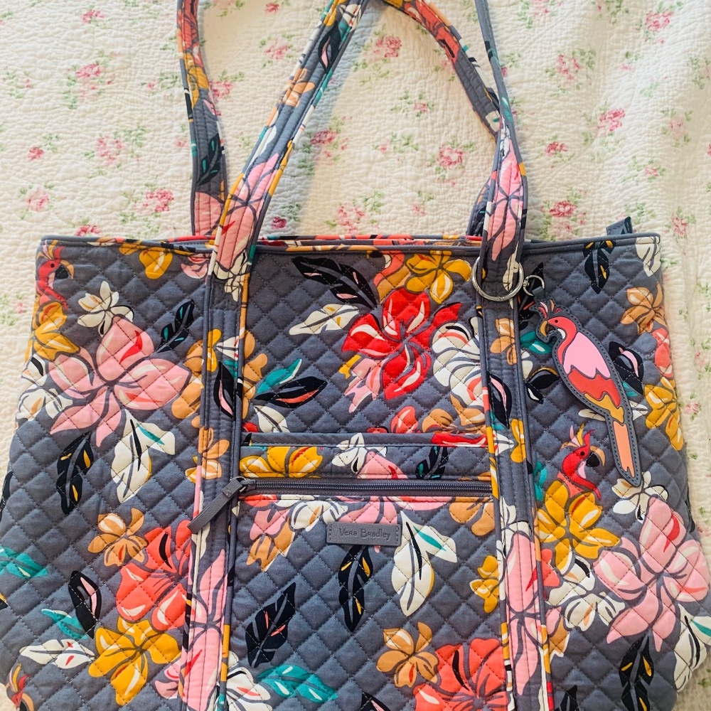 Vera Bradley Vera Tote in Tropical Paradise with bag charm